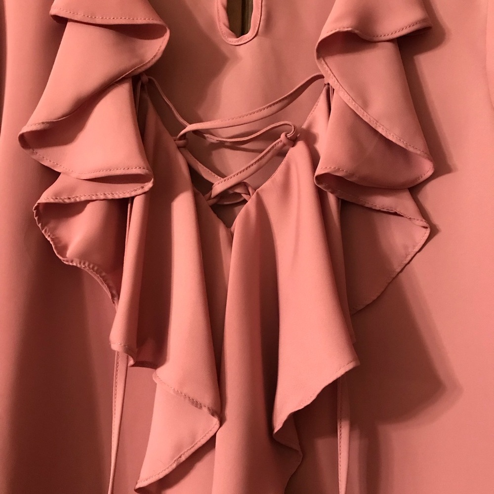 Pink Blouse 🎀 - Picture 2 of 4